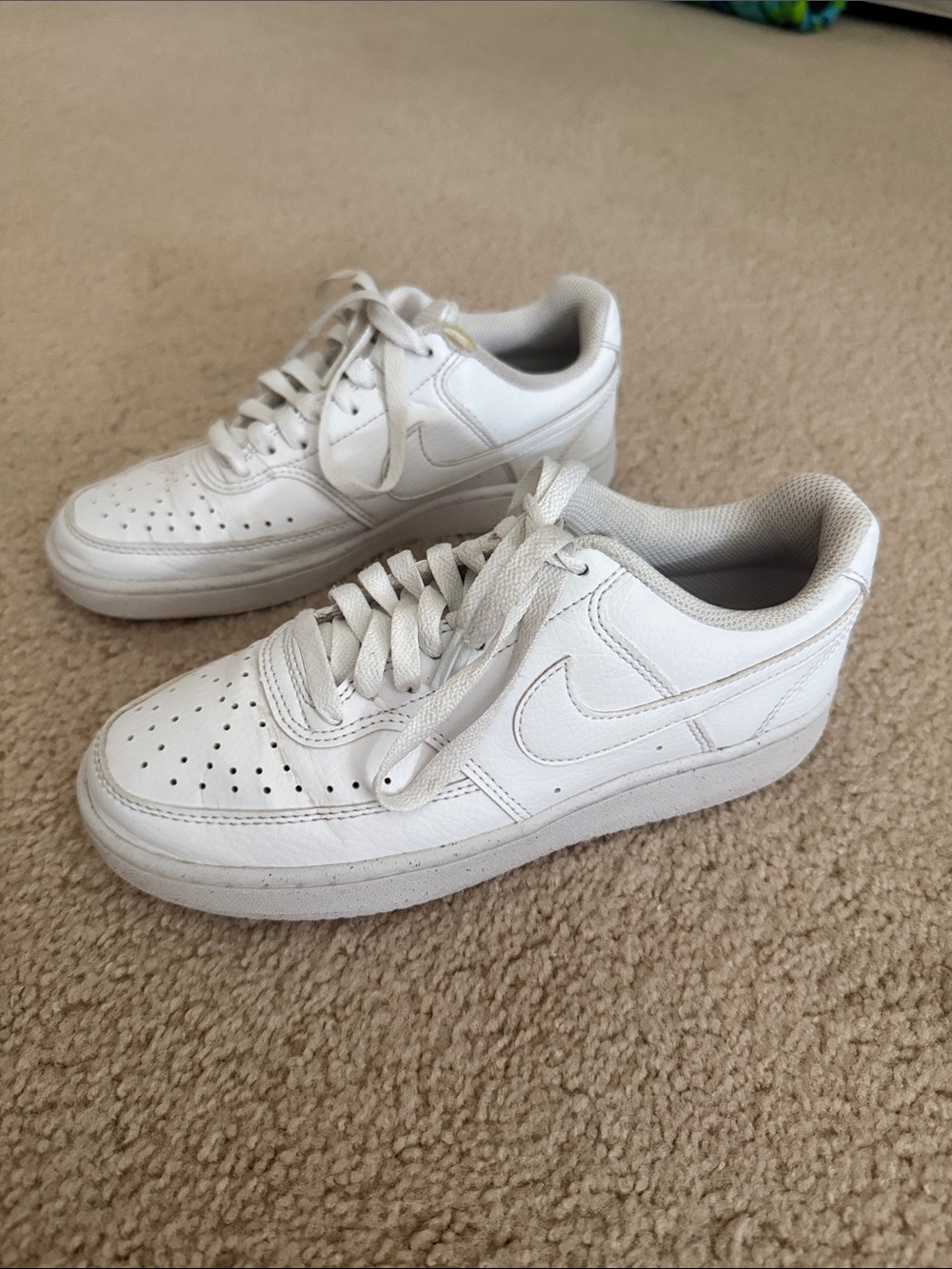 Nike Women's White Low-Top Leather Sneakers